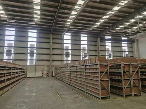 如何選擇廠房降溫工業(yè)大吊扇 必須要看這幾個方面